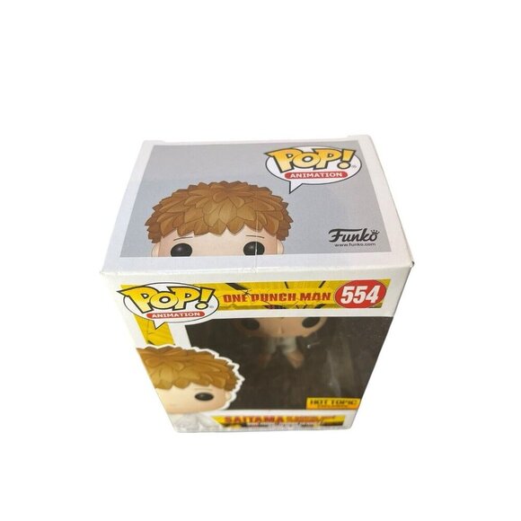 Pop! One Punch Man Saitama at Martial Arts Tournament Hot Topic Exclusive 554 - Picture 3 of 7